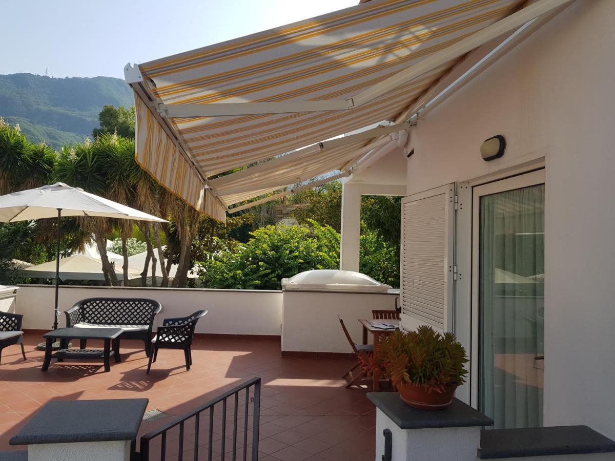La Terrazza Dell^Ippocampo #Seaview Apartment Ischia Eksteriør billede